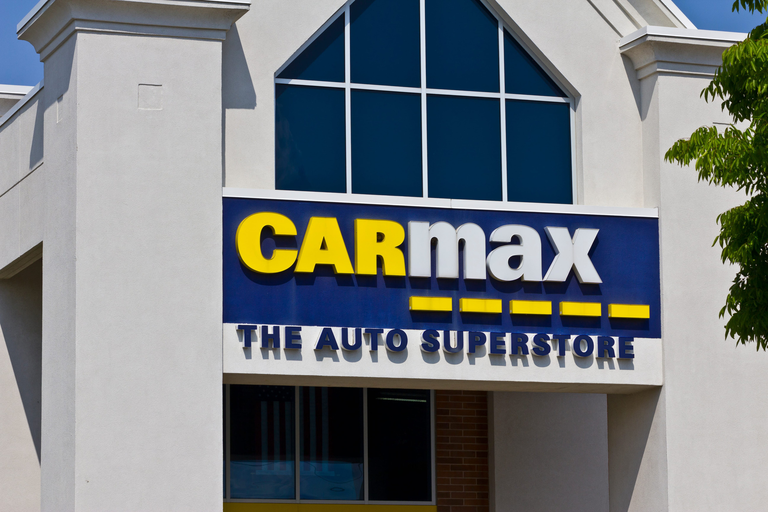 CarMax Shares Rise After Starboard Value Reveals $350M Stake