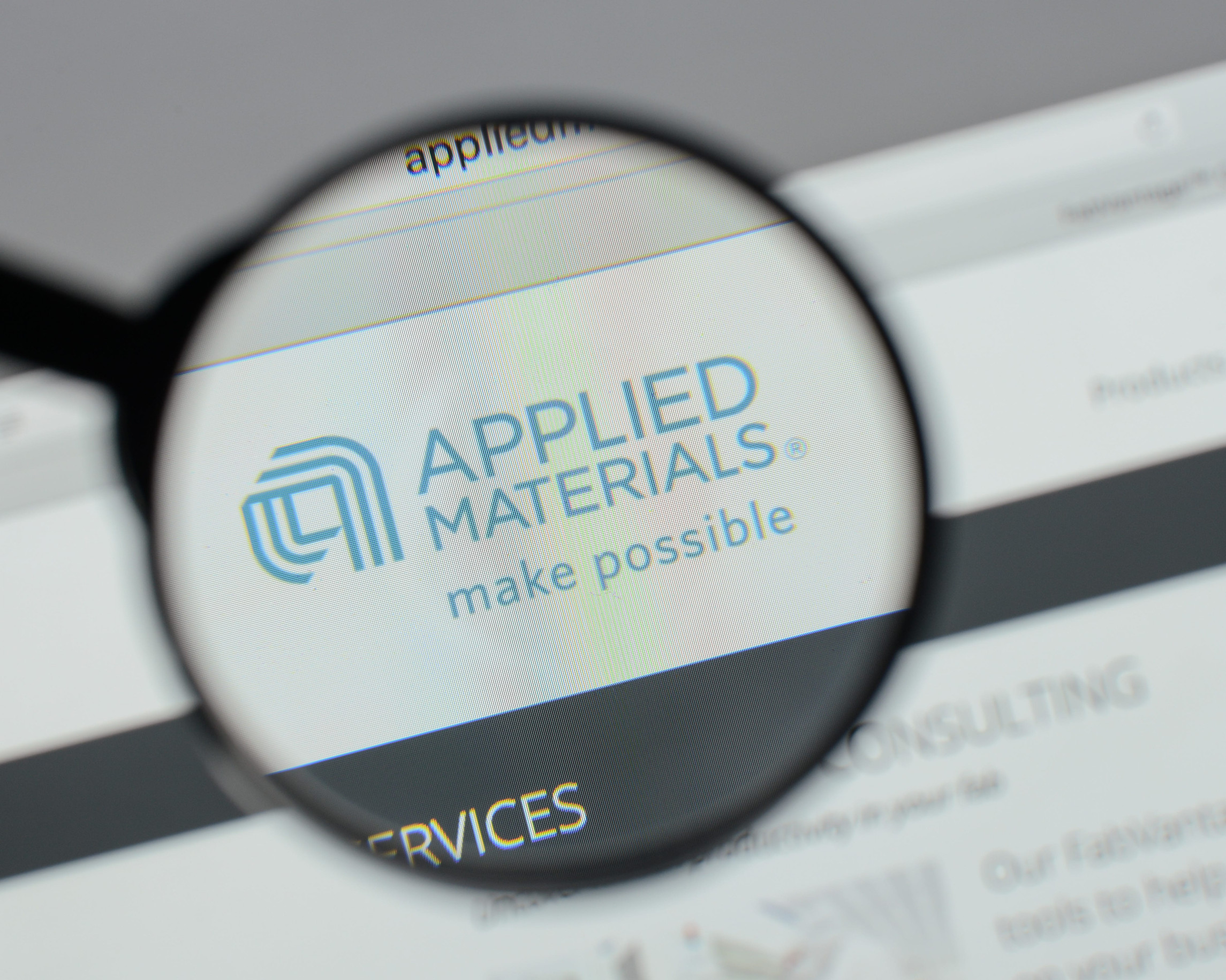 Is AMAT a Strong Dividend Stock Pick in 2026?